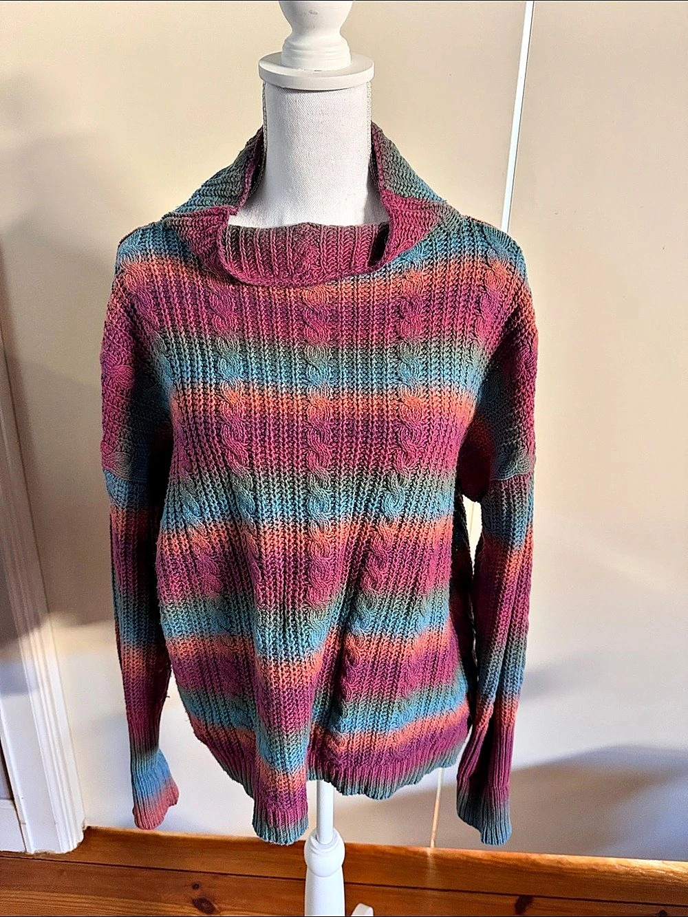 Tru Luxe Jeans Multicolor Striped Cowl Neck Sweater Size Large Like New